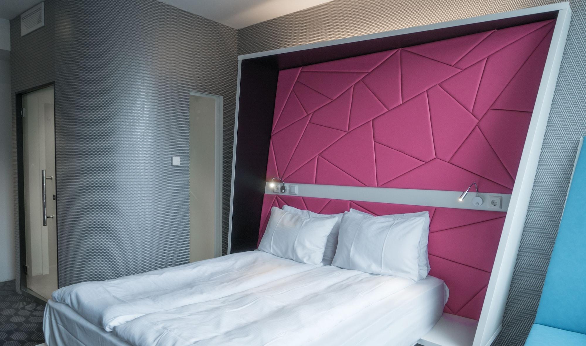 Magic Hotel Xhibition Μπέργκεν Εξωτερικό φωτογραφία