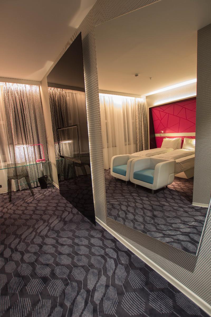 Magic Hotel Xhibition Μπέργκεν Εξωτερικό φωτογραφία
